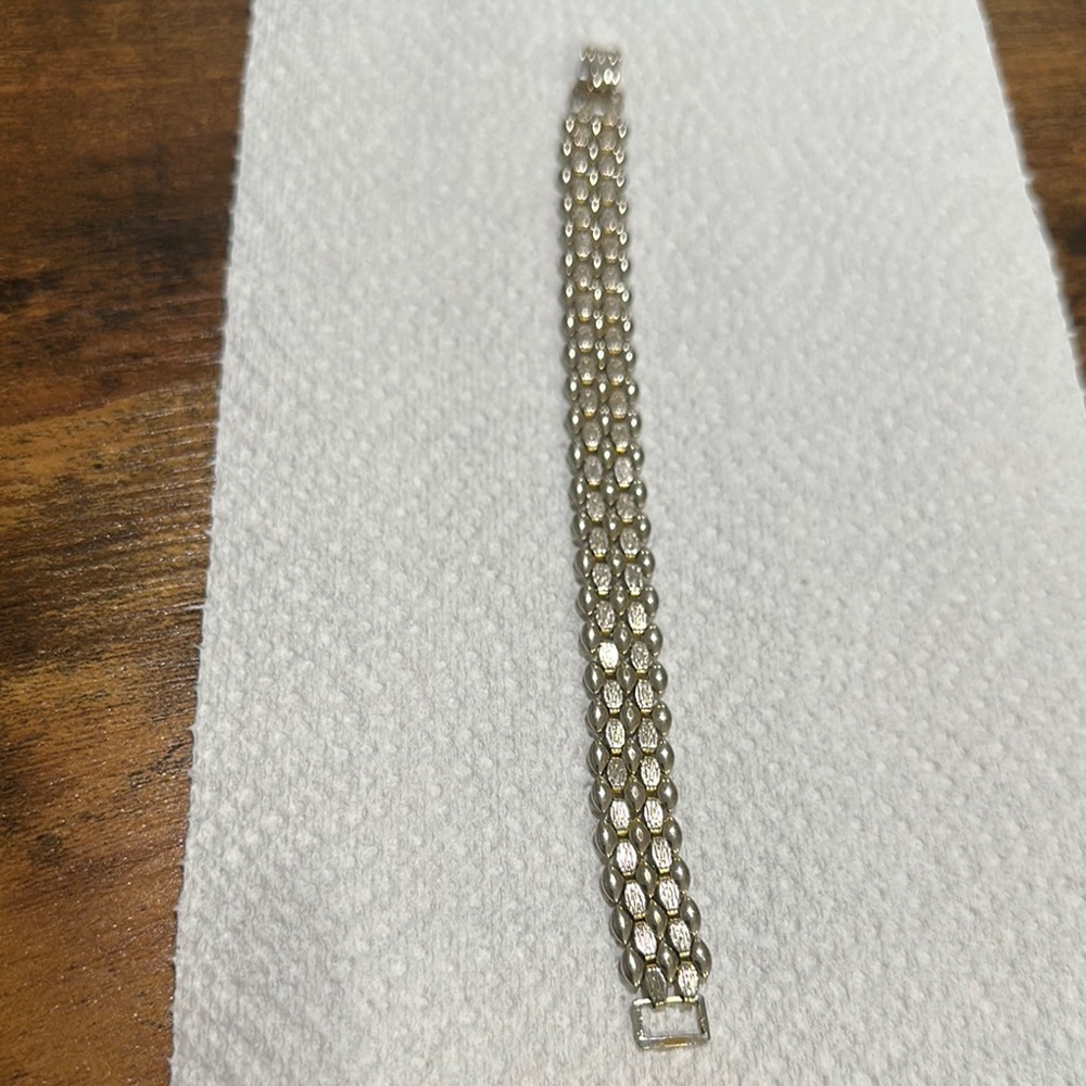 Elegant Silver Bracelet